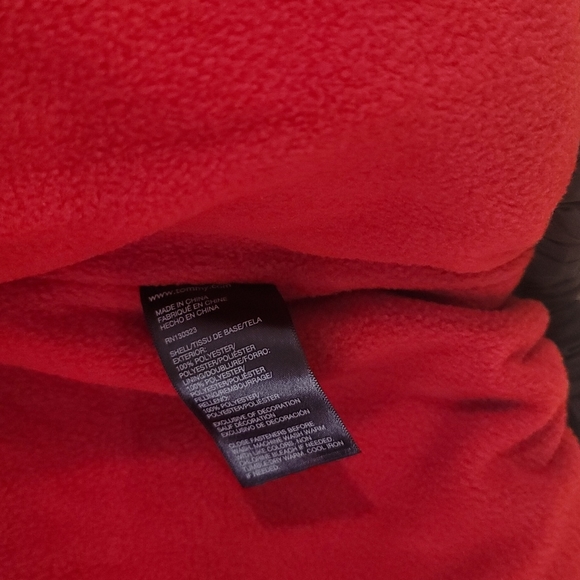 Tommy Hilfiger Black Winter Jacket. Fleece-Lined Red. NWT. NEW $100 - Picture 15 of 16